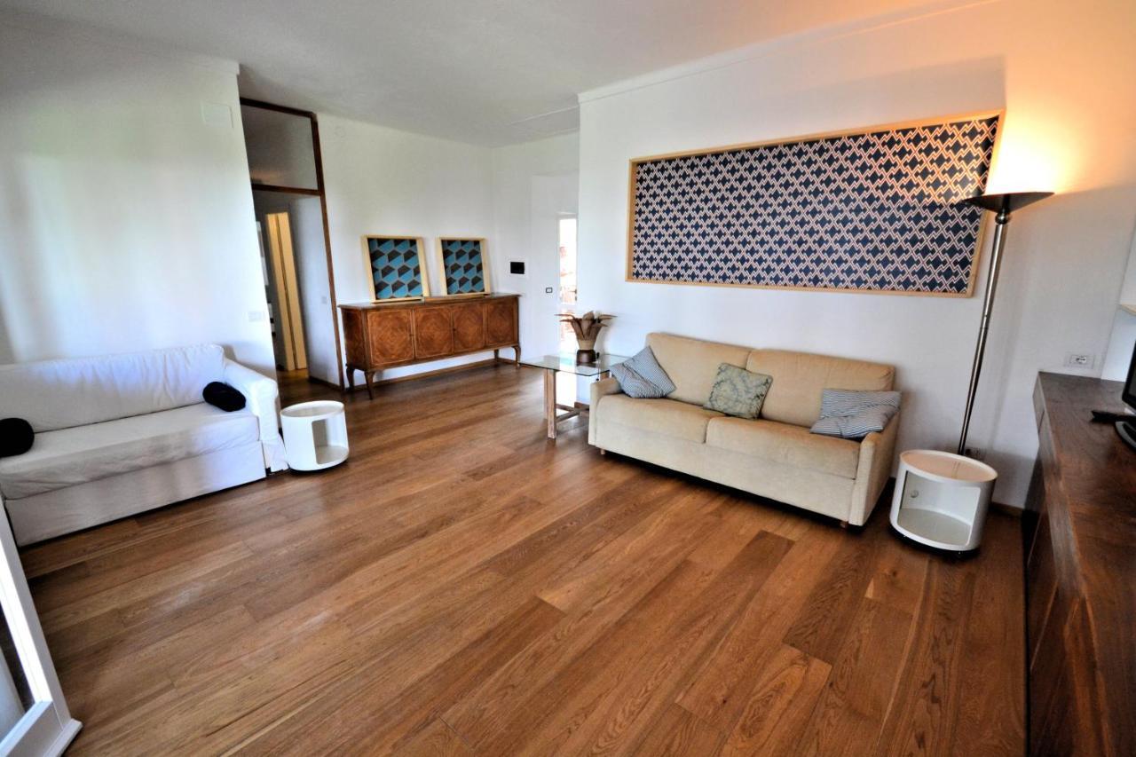 Villa Montecristo Марина ди Кампо Екстериор снимка